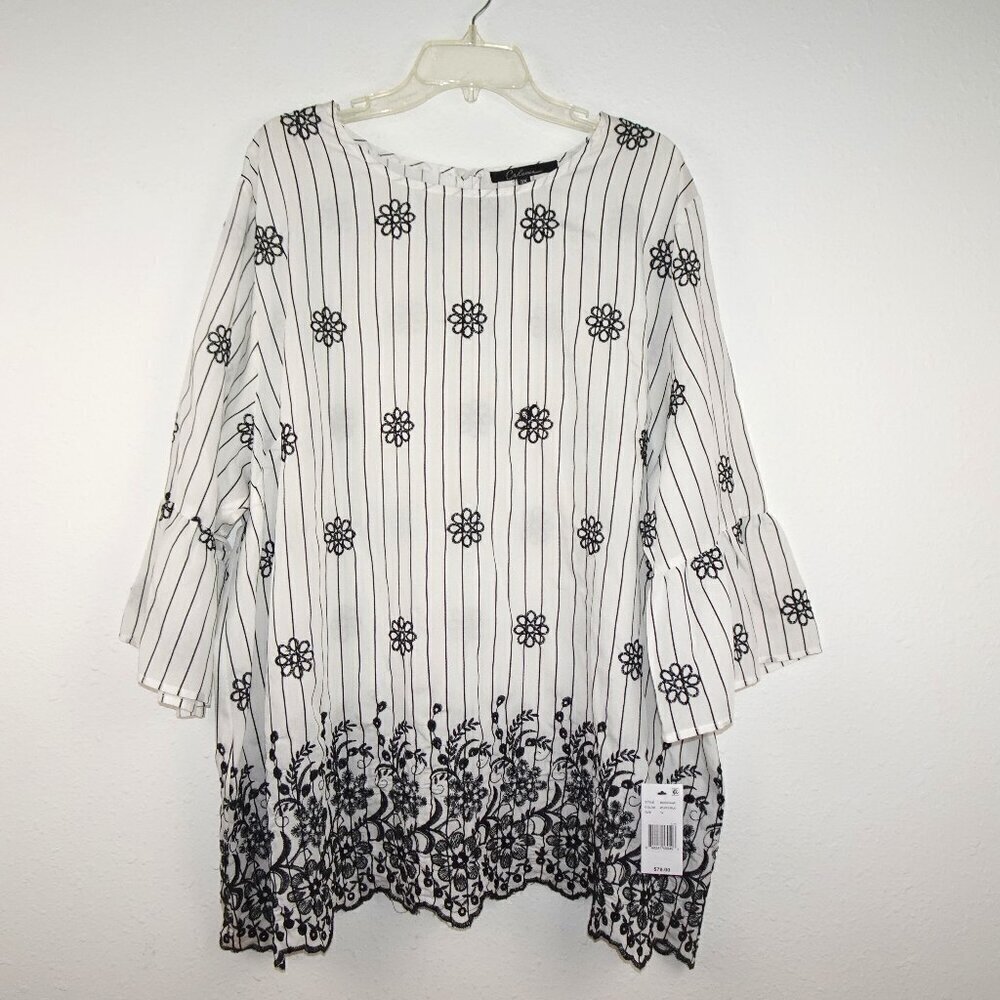 Calessa Tunic Top Women's Size 3X White Black Embroidery Loose Fit Bell Sleeve